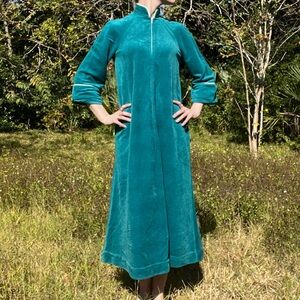 Vintage 60s Saks Nightgown